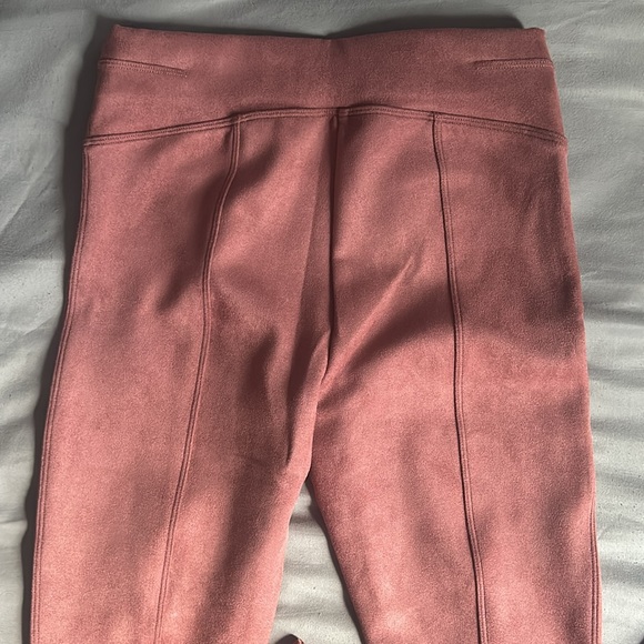 NEW Spanx Faux Suede Leggings - Picture 5 of 10